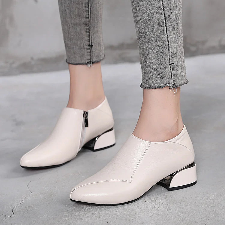 【35-40】 Modne damskie buty na niskim obcasie z miękkiej skóry-3892091